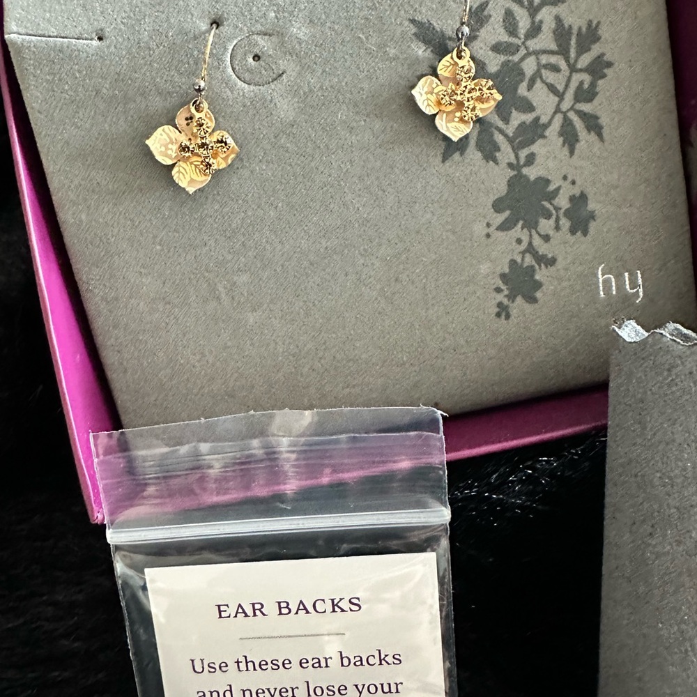 Holly Yashi Gold Earnings Never Worn